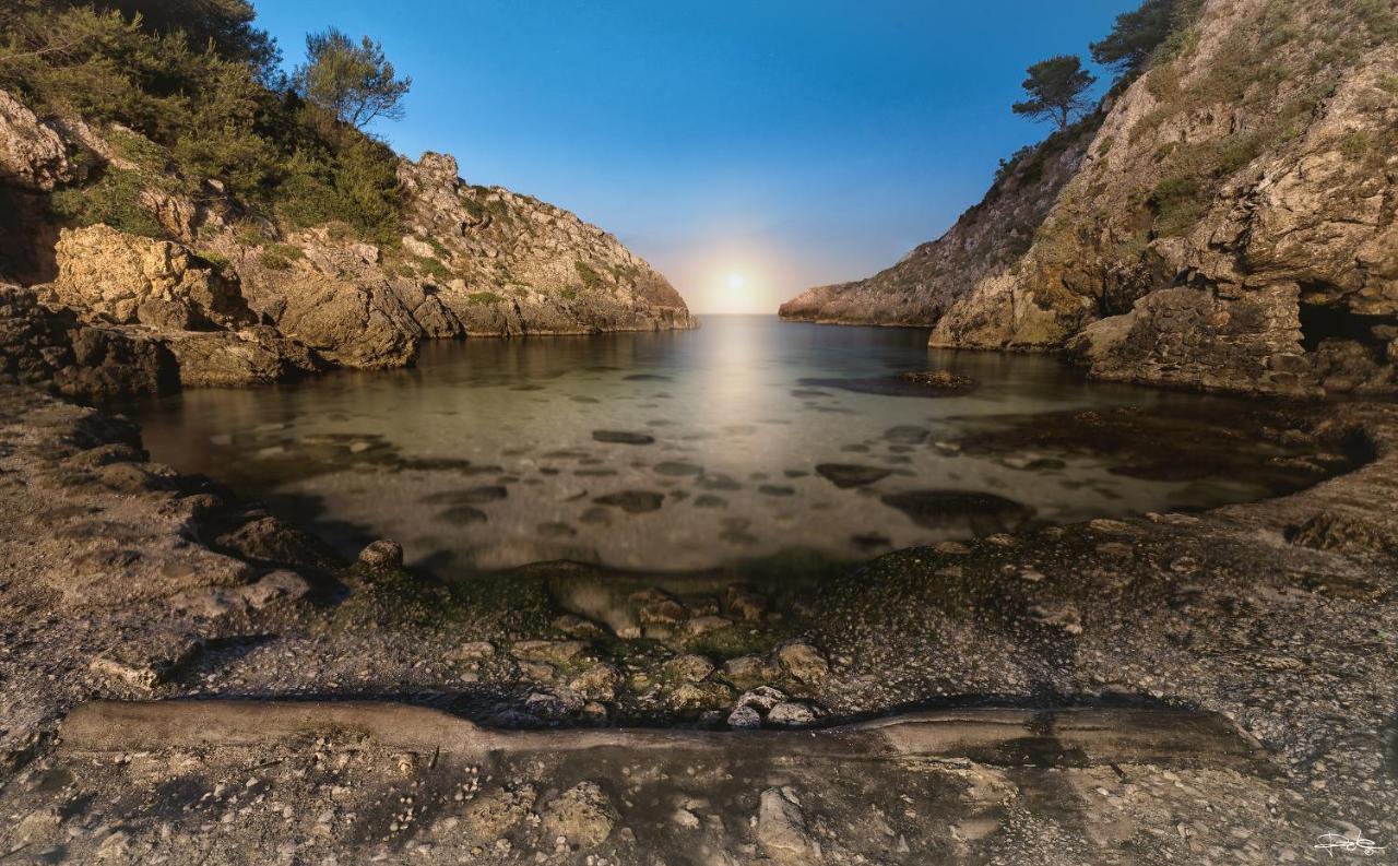 Farm Glamping Tent On Acquaviva Bay Tente de luxe *