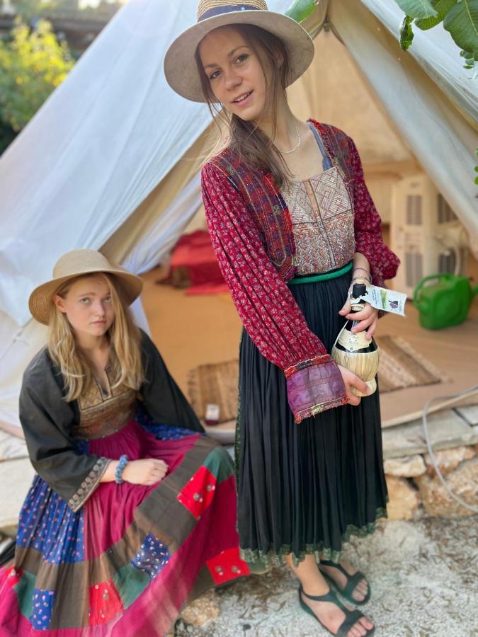 Farm Glamping Tent On Acquaviva Bay *